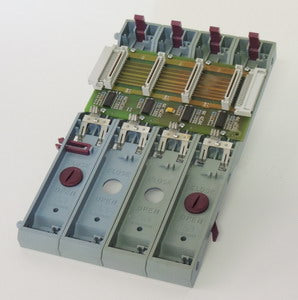 2BP201.4 - 2010 Rückwandmodul, 4 Steckplätze