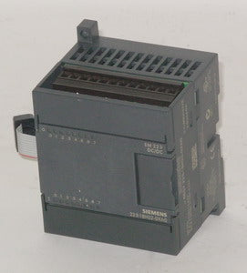 6ES7223-1BH22-0XA0 - Simatic S7-200, EM 223 8DI 24 VDC, 8DO 24VDC